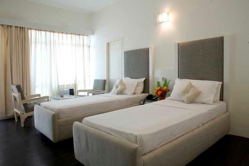 Hotel Jaya International Гайдарабад Екстер'єр фото